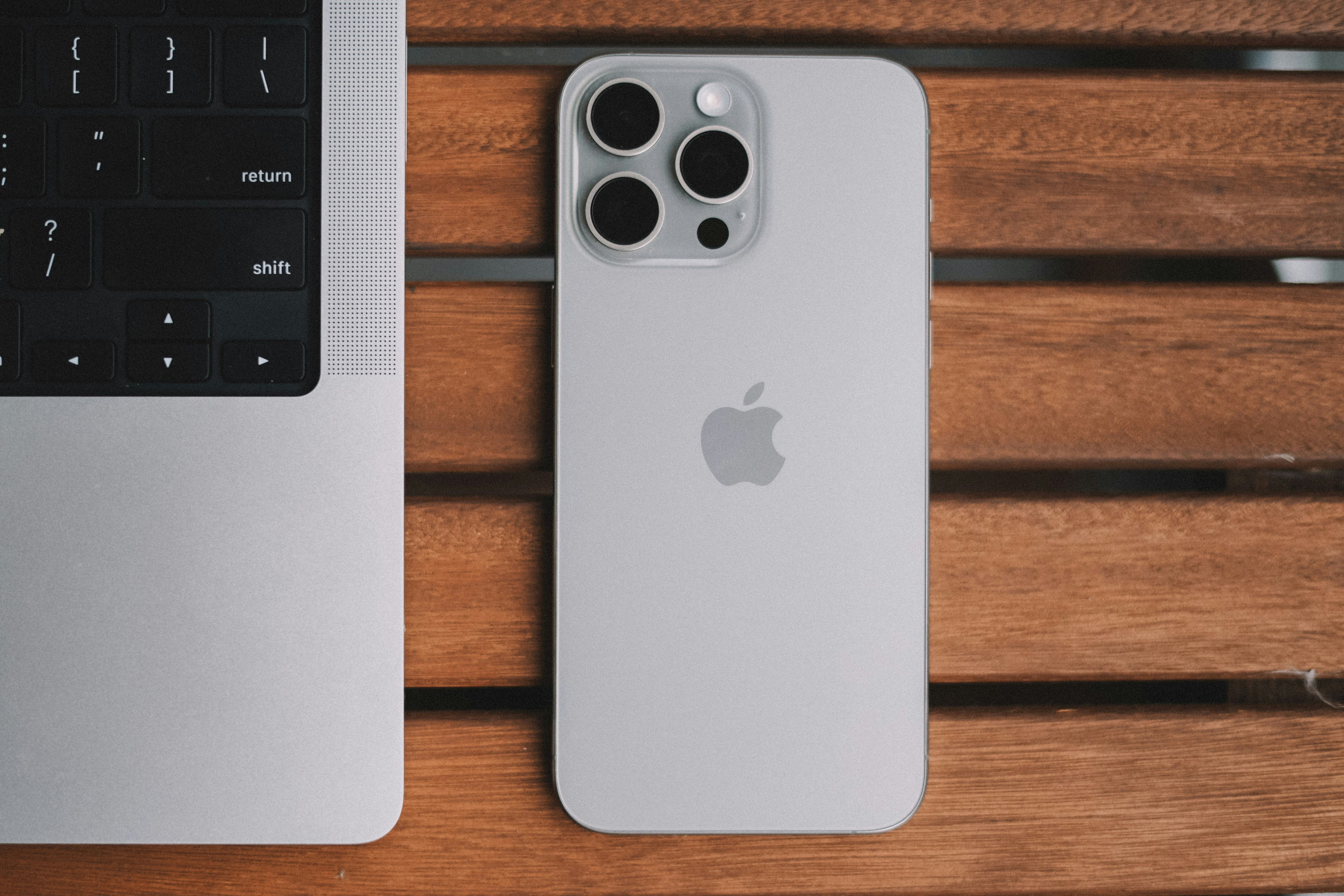 iPhone 15 128GB Refurbished